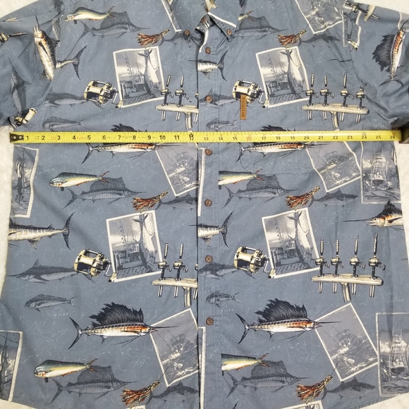 Magellan Sportswear Blue Fishing Buttondown Shirt - Picture 9 of 10